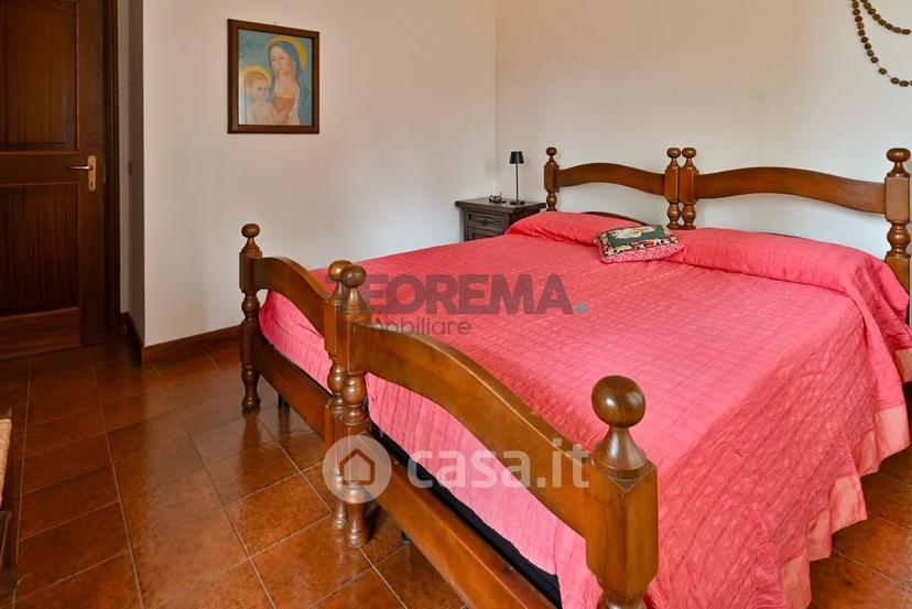 Villa in Viale Belvedere 14 — foto 4 di 77