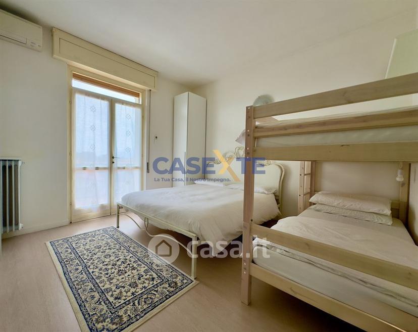 Trilocale in Via Como — foto 28 di 32