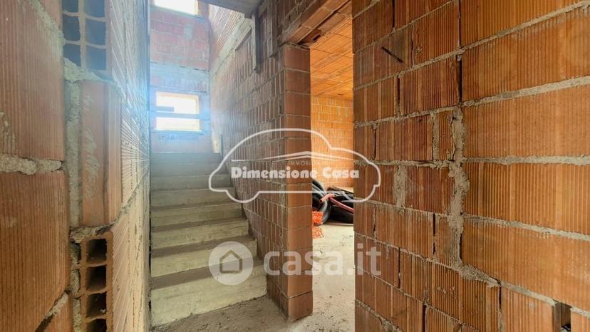 Villa in Via delle Ville 275 — foto 2 di 21