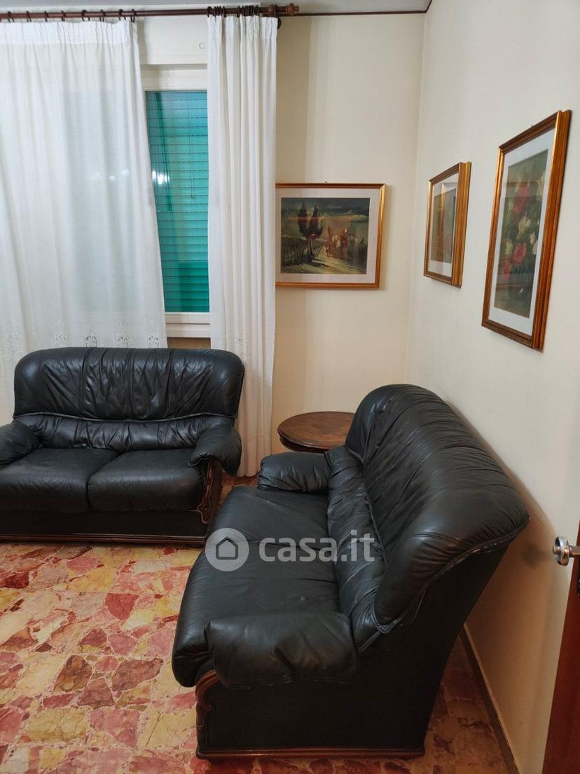 Stanza in Via Gian Battista Canonici — foto 7 di 13