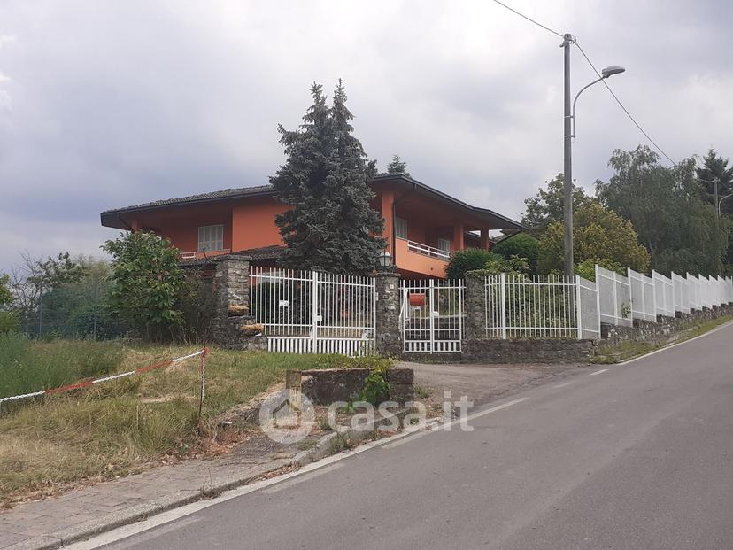 Villa in Via Cà d'Anna — foto 33 di 75