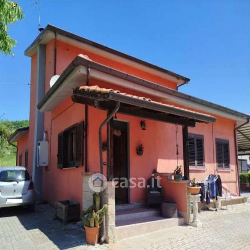 Quadrilocale in Contrada Isca 30 — foto 11 di 34