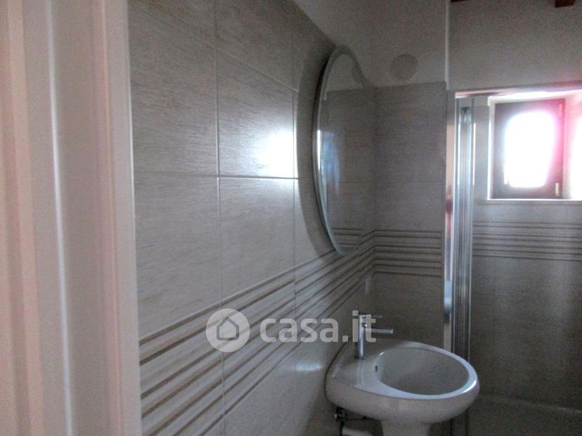 Bilocale in Via Fontana Colomba — foto 19 di 34