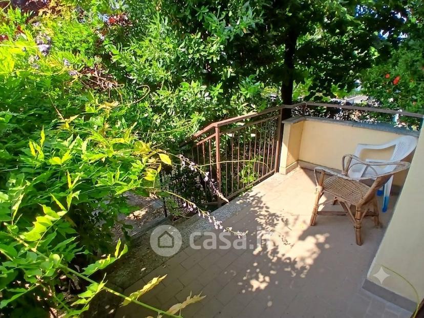 Villa in Via Viorate — foto 15 di 25