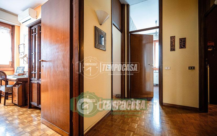Quadrilocale in Via Buonarroti 3 — foto 16 di 29