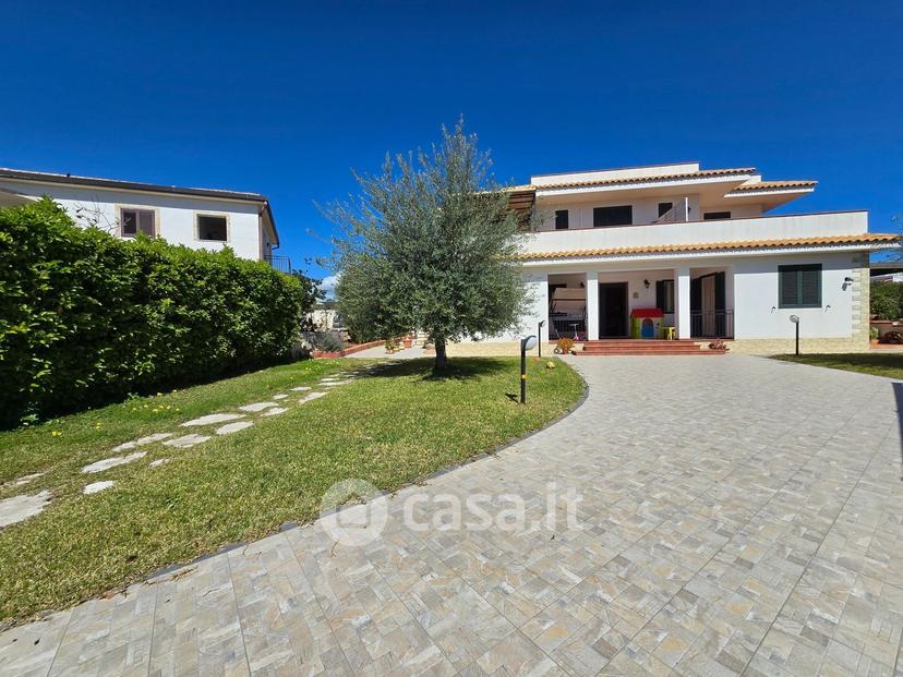 Villa in Via G. Martino — foto 41 di 68