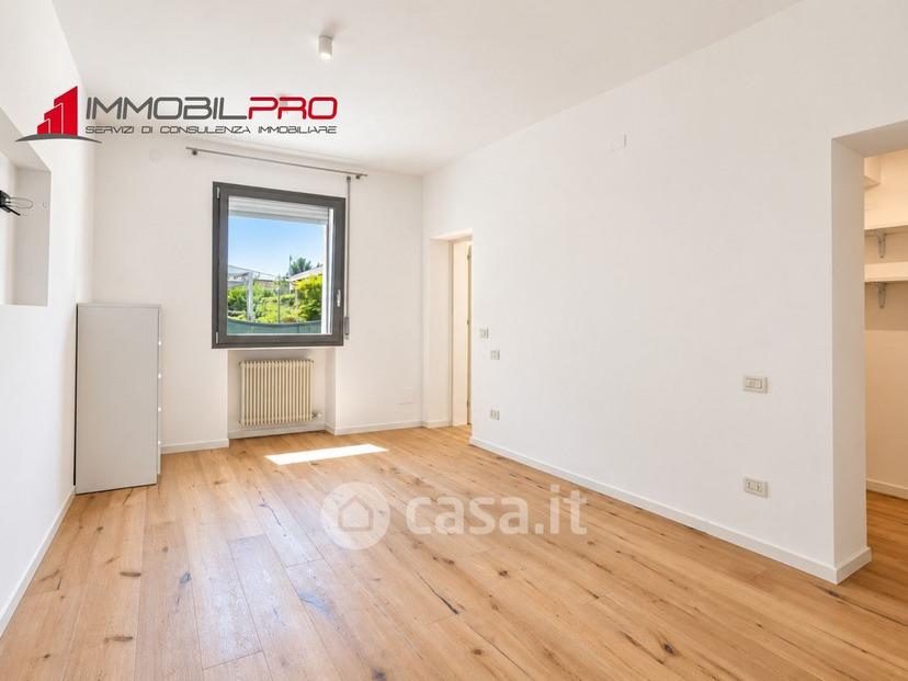 Trilocale in Via San G. Bosco 65 — foto 28 di 31