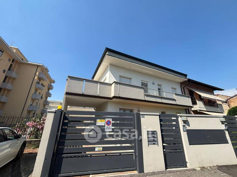 Trilocale in Via Don Orione 44 — foto 6 di 28