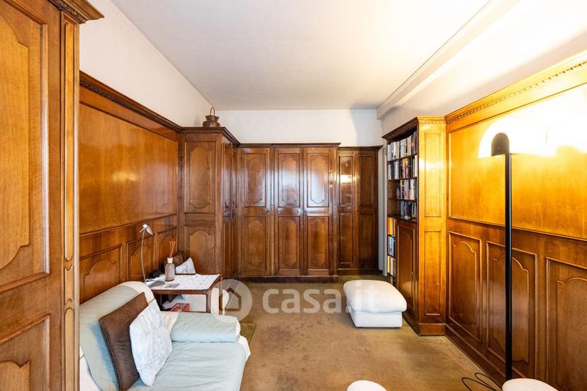 Quadrilocale in Via Giovanni Battista Fauchè 1 — foto 36 di 38