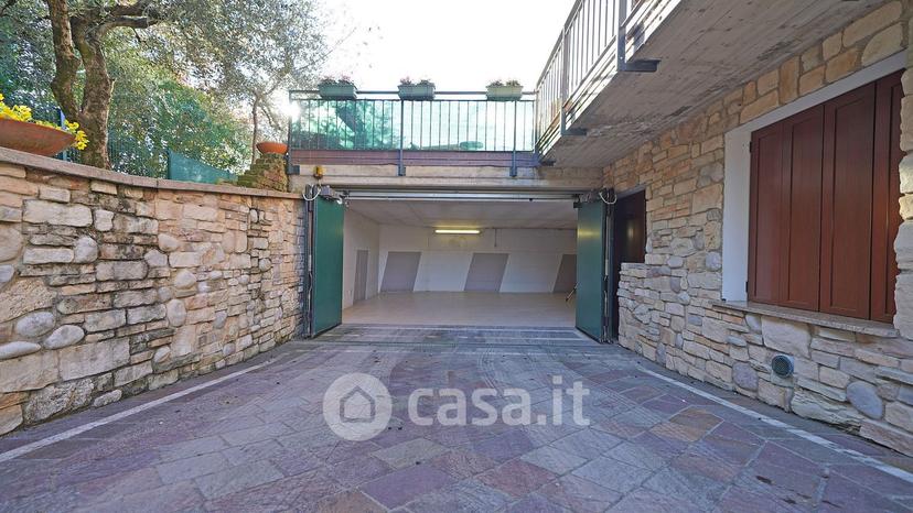Villa in Via San Giovanni 37 -35 — foto 13 di 24