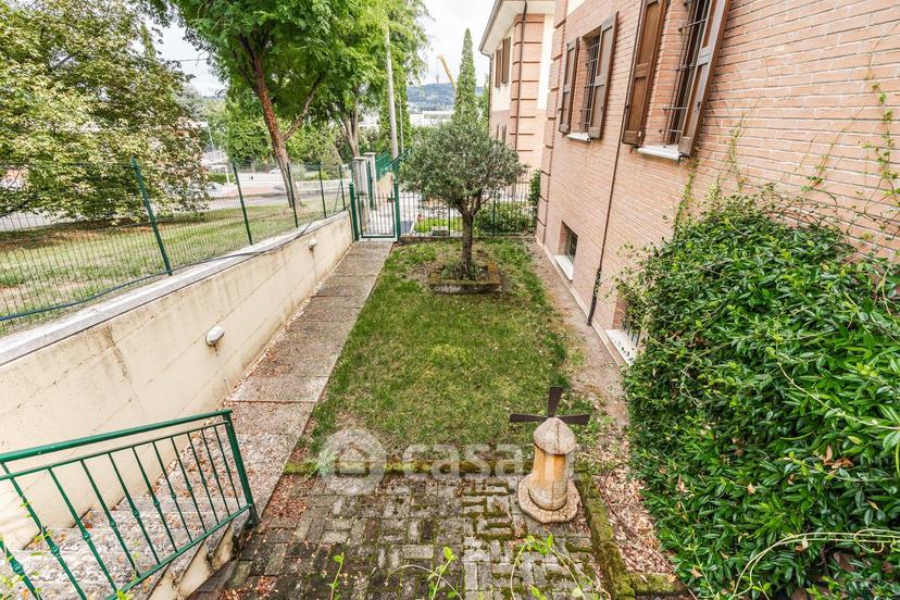 Trilocale in Quartiere Don Reverberi 49 — foto 21 di 39