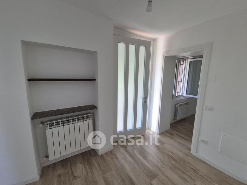 Villa in Via Bredazzane — foto 20 di 26