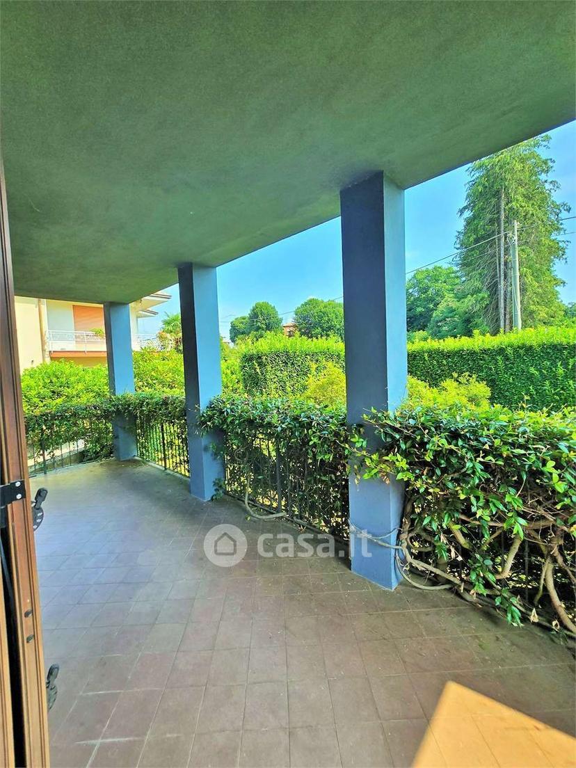 Villa in Via Monte Rosa 33 — foto 17 di 45