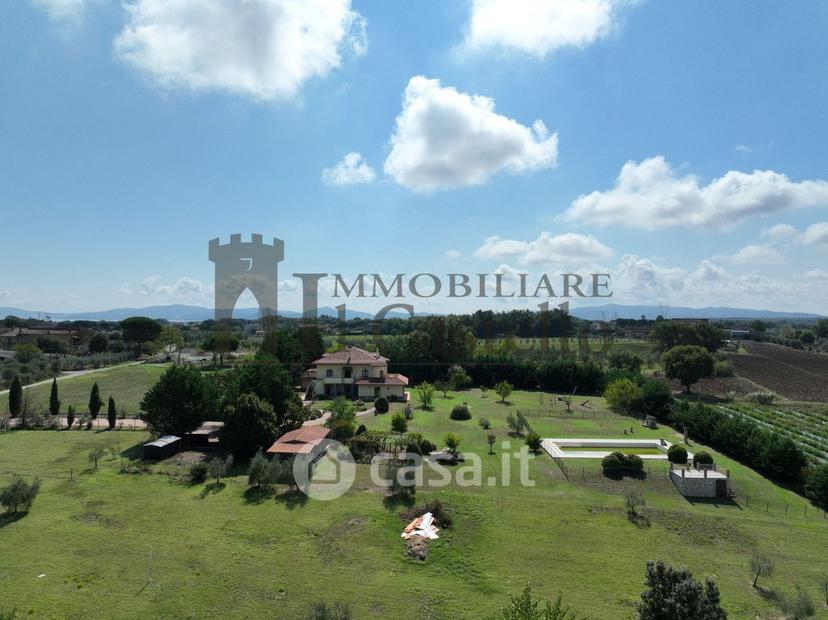 Villa in Via Vitellino — foto 32 di 42