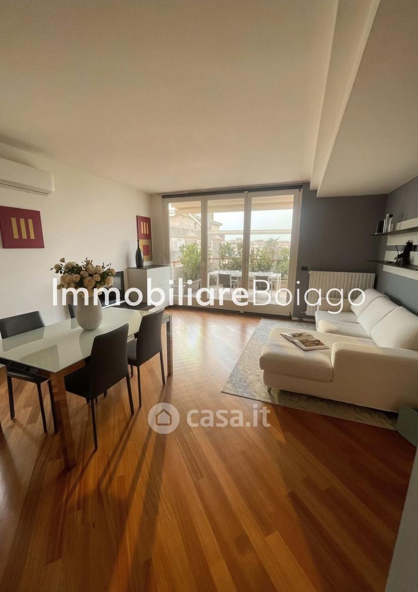 Trilocale in Via Fossaggera 26