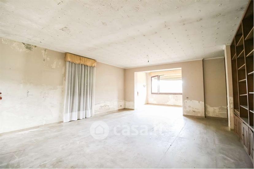 Villa in Via Avv. G. Colombo 8 — foto 9 di 34