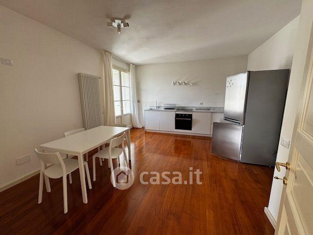 Trilocale in Via Cisa Sud 266 — foto 13 di 16