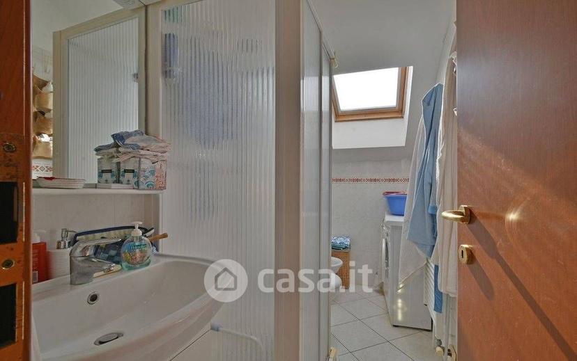 Trilocale in Via Soccorso 98 — foto 43 di 53