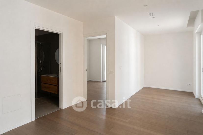 Bilocale in Via Galileo Galilei 50 — foto 3 di 16