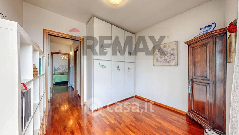 Villa in Via Fratelli Rosselli — foto 66 di 74
