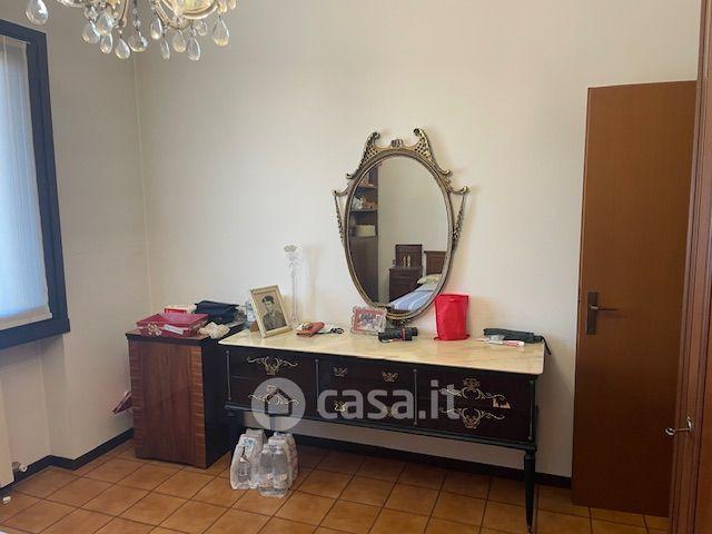 Trilocale in Via Camillo Benso Conte di Cavour 22 — foto 10 di 24