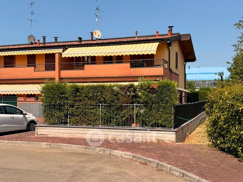 Quadrilocale in Via Isonzo 31 — foto 17 di 46