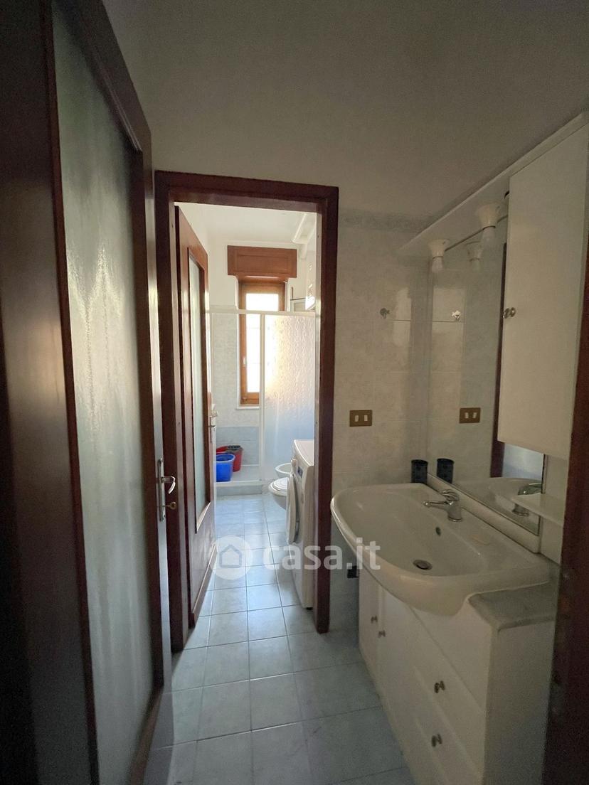 Monolocale in Via Cernaia — foto 2 di 22