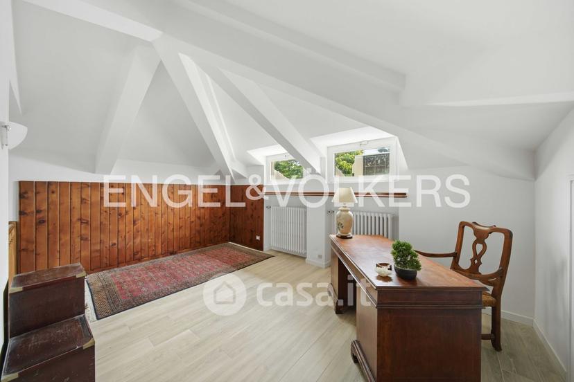 Villa in Roma 41 — foto 46 di 83