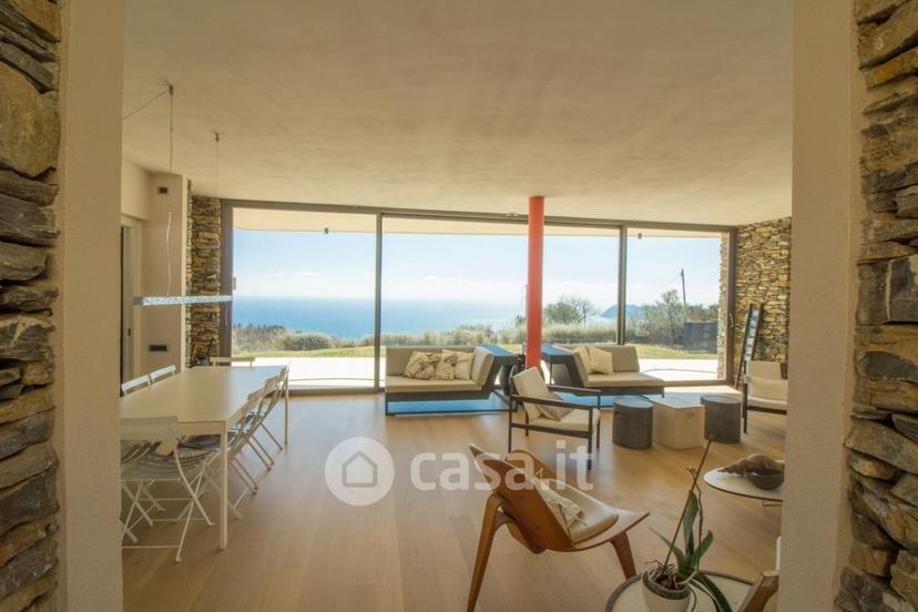 Villa in Strada Cavia Castellaro 10 — foto 11 di 37