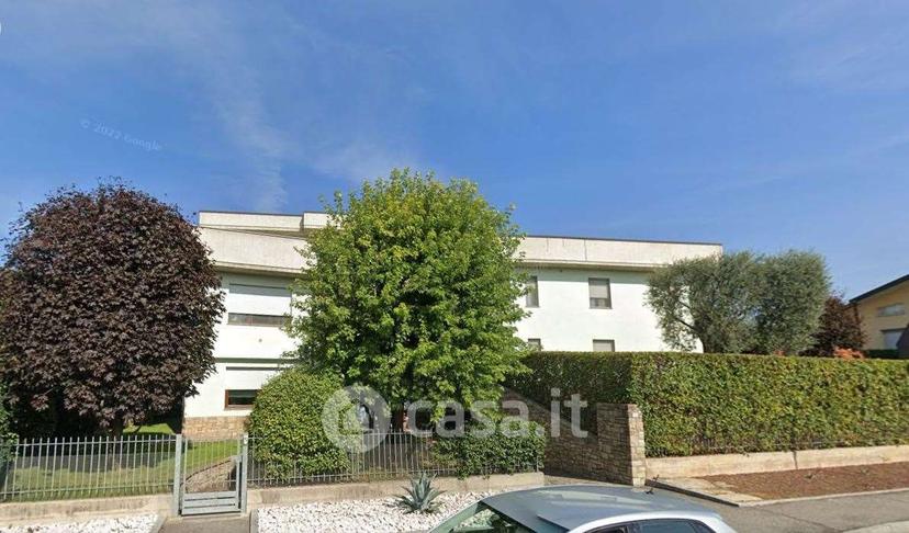 Trilocale in Via Italia 19 — foto 20 di 20