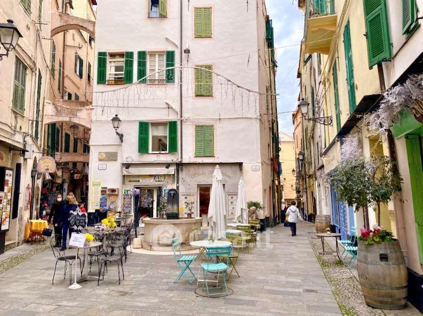 Monolocale in Via Francesco Corradi — foto 8 di 13