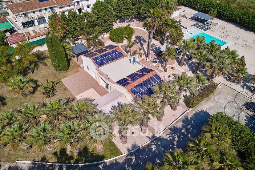 Villa in Contrada Margisoprano — foto 15 di 26
