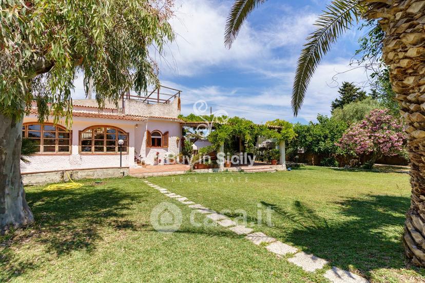 Villa in Via Filippo de Filippi 11 — foto 9 di 57