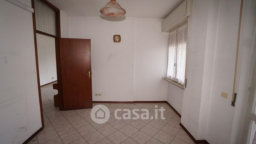 Trilocale in Via San Giorgio — foto 9 di 12