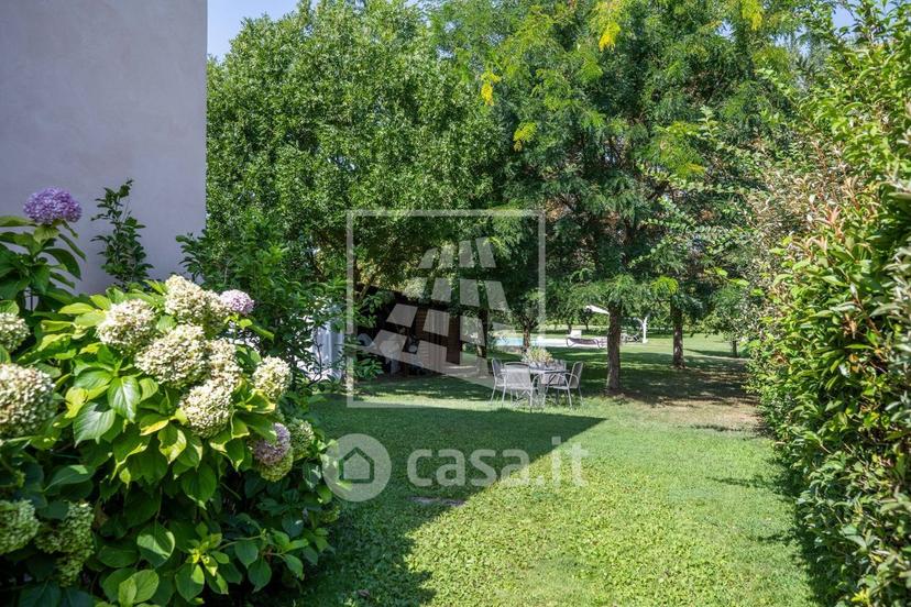 Villa in Via Gianni Rodari 16 — foto 53 di 89