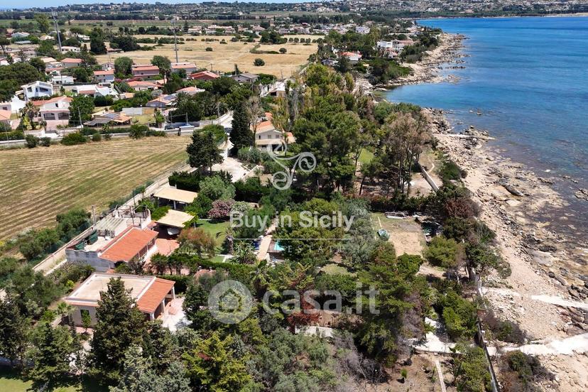 Villa in Via Filippo de Filippi 11 — foto 12 di 57