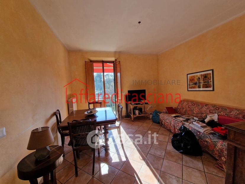 Appartamento in Via Ugo Foscolo — foto 17 di 30