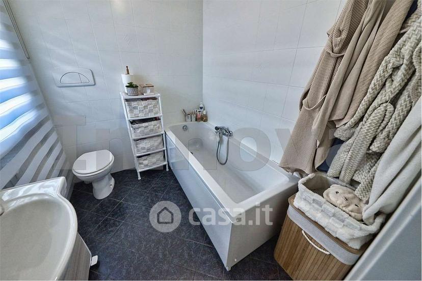 Trilocale in Via E. Borgazzi 34
