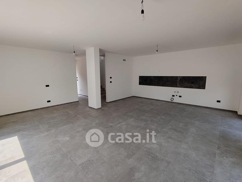 Villa in Via A. Peracchia — foto 18 di 20