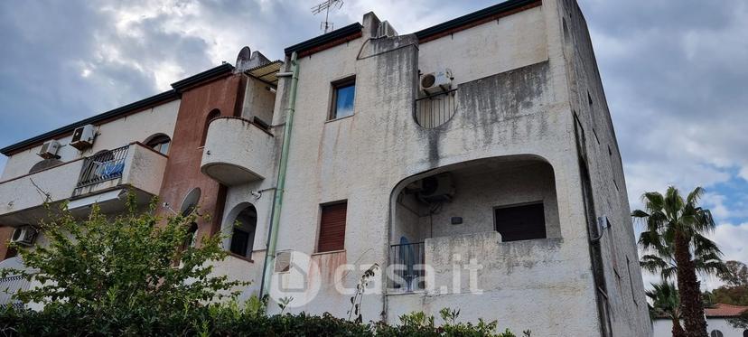 Trilocale in Via Livorno — foto 10 di 24