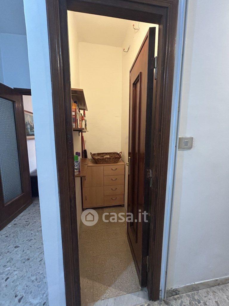 Trilocale in Via Montello 17 — foto 9 di 20