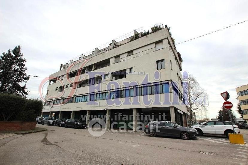 Quadrilocale in Via della Corte 8 — foto 11 di 24