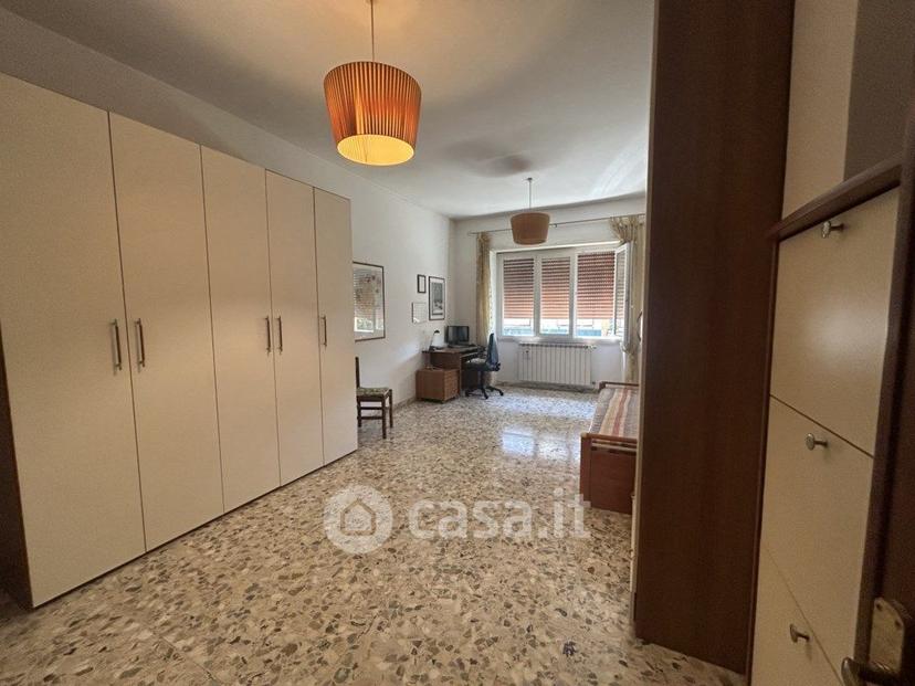 Trilocale in Via Montello 17 — foto 8 di 20