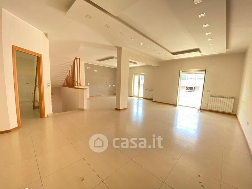 Quadrilocale in Via Eugenio Montale — foto 6 di 15
