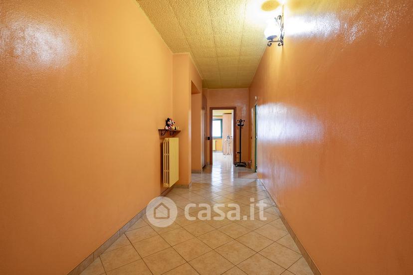Villa in Via Sandro Pertini 21 — foto 58 di 83
