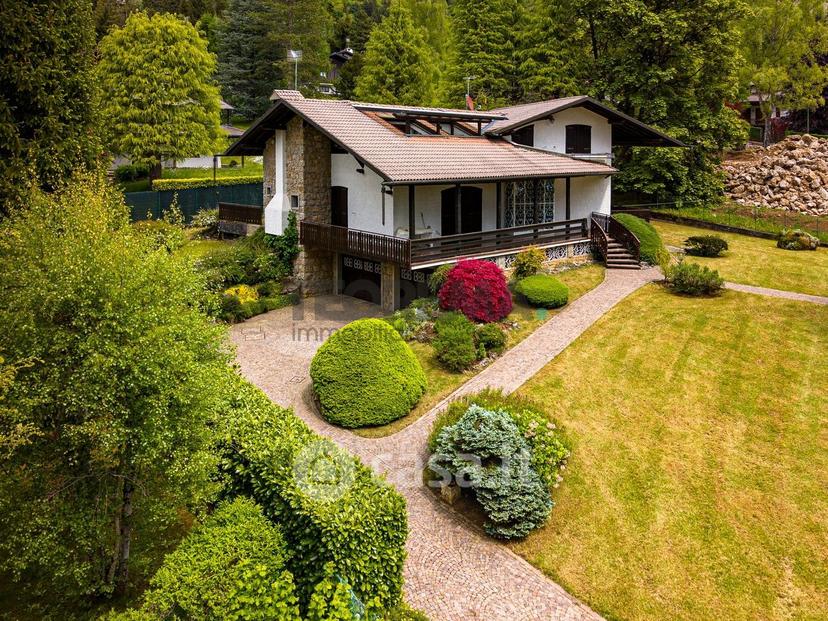 Villa in Viale Belvedere 14 — foto 60 di 77