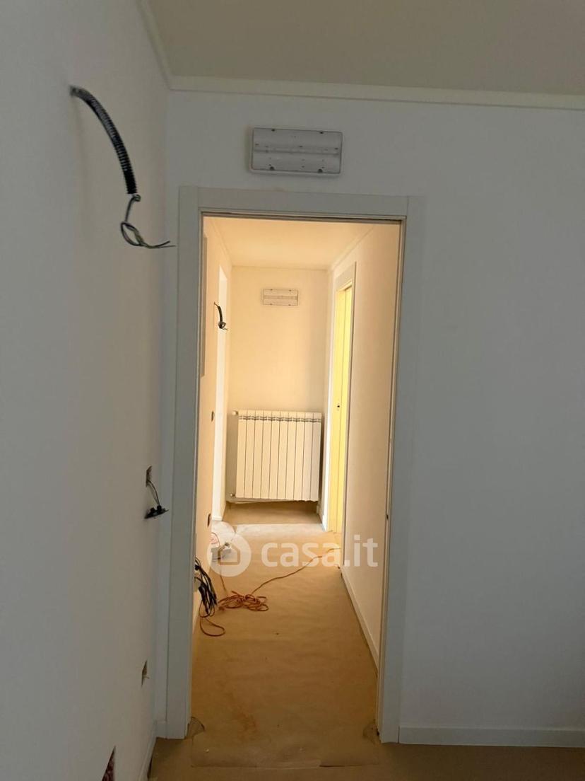 Trilocale in Via Centrale 39 — foto 17 di 22