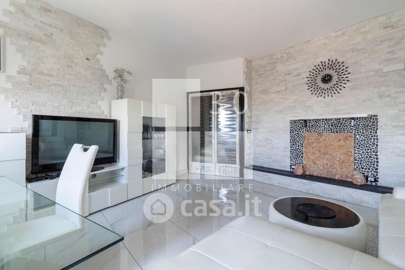 Appartamento in Viale Orleans 4 — foto 17 di 38