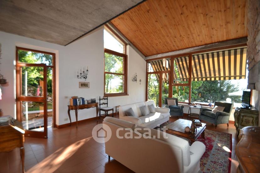 Villa in Contrada Cà Montagna