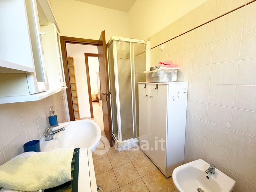 Appartamento in Via U. Bassi — foto 18 di 21